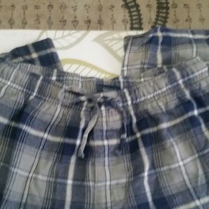 Pajama pants men or women.